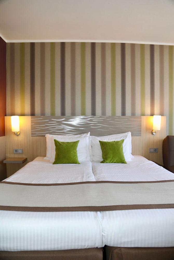 New Orly Hotel 4*